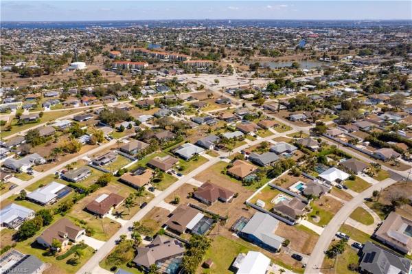 Cape Coral Residential, 3908 SE 2nd Ave, Cape Coral, Florida 33904, image 1