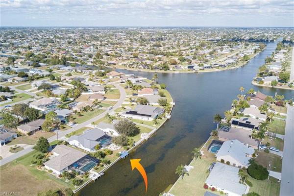 Cape Coral, 2121 5th Ct, Cape Coral, Florida 33990, image 2
