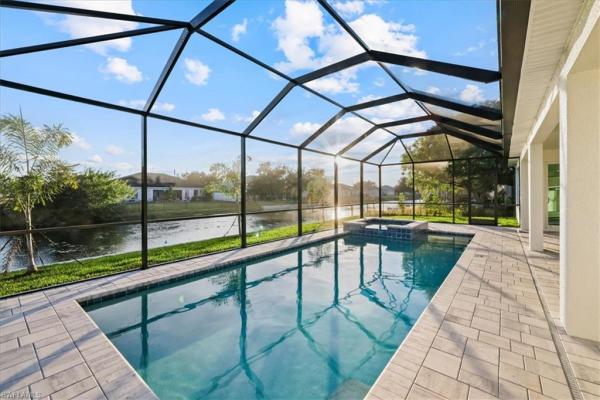 Cape Coral, 1220 5th Ter, Cape Coral, Florida 33990, image 3