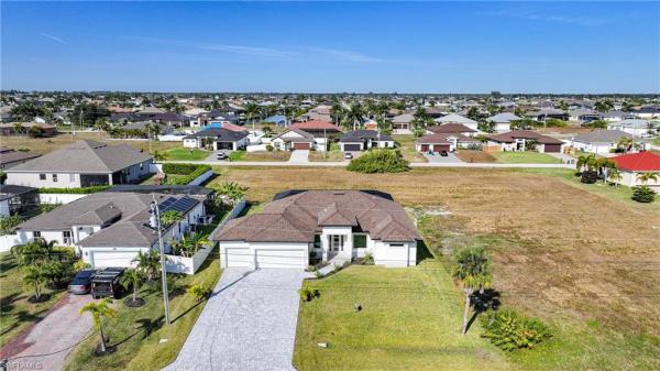 Cape Coral Residential, 3405 8th Ter, Cape Coral, Florida 33993, image 2