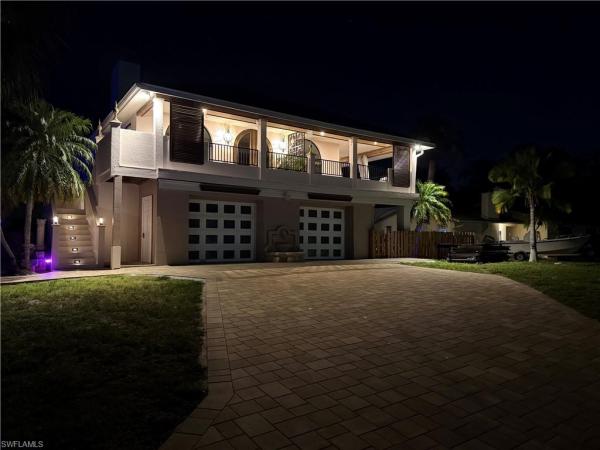 McGregor Vista, 14952 Kimberly Ln, Fort Myers, Florida 33908, image 2