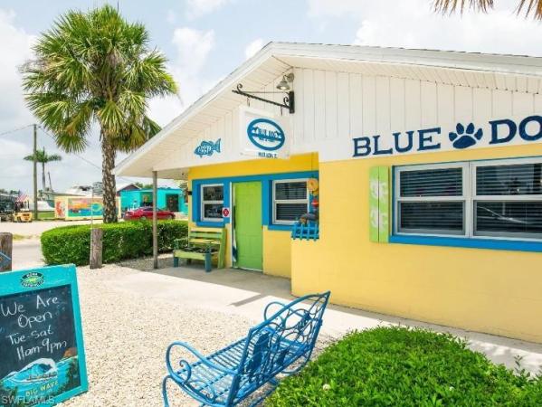 10532 Fountain Palm Cir, Bokeelia, Florida 33922, image 1