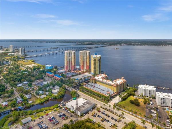 Beau Rivage, 2797 First St #1304, Fort Myers, Florida 33916, image 1