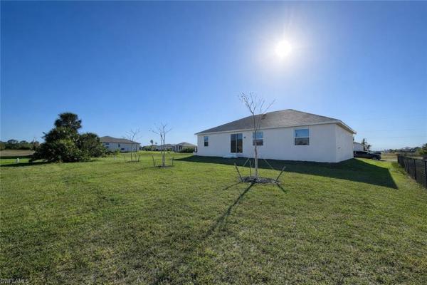 Cape Coral Residential, 3529 41st Pl, Cape Coral, Florida 33993, image 2