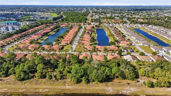 Vistanna Villas, 9207 Aegean Cir, Lehigh Acres, Florida 33936, image 2