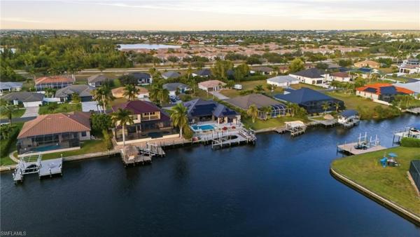 Cape Coral Residential, 2728 25th St, Cape Coral, Florida 33914, image 3