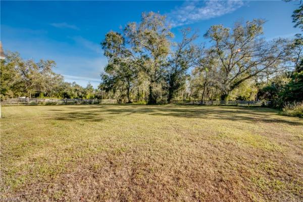 North Fort Myers No HOA, 19330 Meredith Rd, North Fort Myers, Florida 33917, image 1