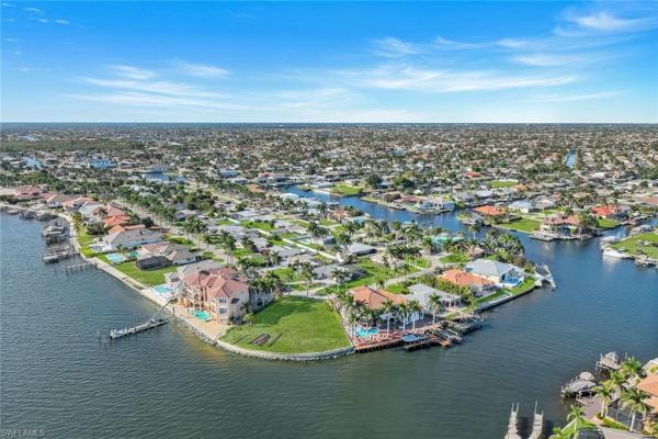 Cape Coral Residential, 441 Bayshore Dr, Cape Coral, Florida 33904, image 2