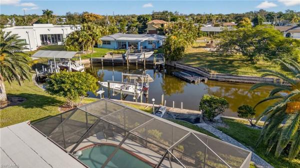 Tahitian Shores, 15321 Christine Way, Fort Myers, Florida 33908, image 1