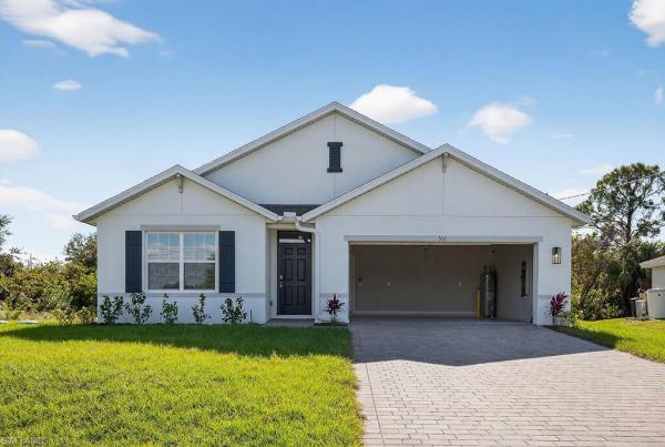 Lehigh Acres Residential, 553 Kingsbury Ln, Lehigh Acres, Florida 33974, image 1
