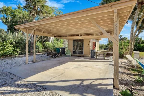 Chateaux Sur Mer, 4619 Rue Byu, Sanibel, Florida 33957, image 2