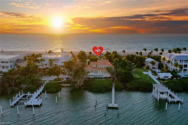 Dickeys John, 15771 Captiva Dr, Captiva, Florida 33924, image 1