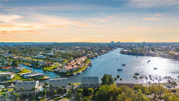 Admiral's Walk, 610 Victoria Dr #101C, Cape Coral, Florida 33904, image 2
