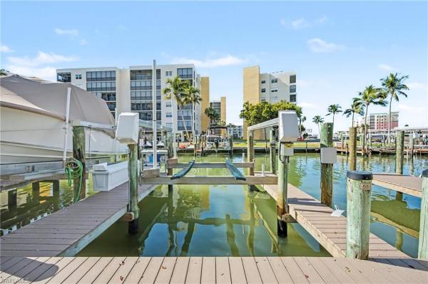 Casa Marina At Bay Beach, 4331 Bay Beach Ln #651, Fort Myers Beach, Florida 33931, image 1