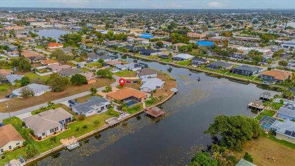 Cape Coral Residential, 1432 3rd St, Cape Coral, Florida 33990, image 2