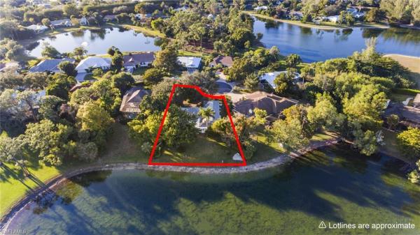 Naples Bath & Tennis Club, 640 Jacana Cir, Naples, Florida 34105, image 1