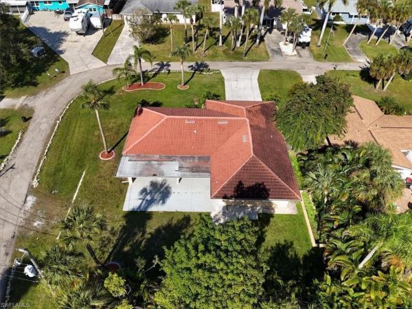 North Fort Myers No HOA, 158 Dow Ln, North Fort Myers, Florida 33917, image 3