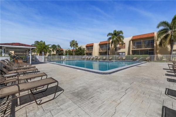 Maple Gardens, 12501 Mcgregor Blvd #8, Fort Myers, Florida 33919, image 1
