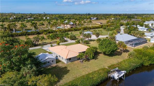 Pine Island, 12070 Bohman Ln, Bokeelia, Florida 33922, image 2