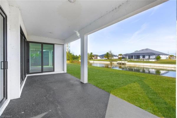 Cape Coral Residential, 1517 28th Ter, Cape Coral, Florida 33914, image 3