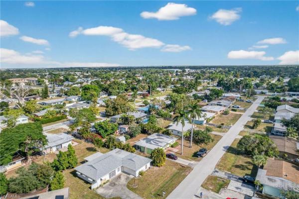 Fort Myers Villas, 2107 Burton Ave, Fort Myers, Florida 33907, image 2