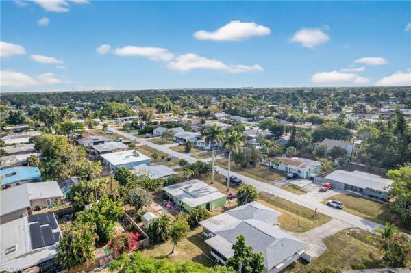 Fort Myers Villas, 2107 Burton Ave, Fort Myers, Florida 33907, image 1