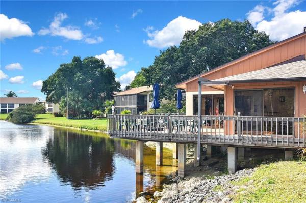 Foxmoor Lakes, 15536 Crystal Lake Dr, North Fort Myers, Florida 33917, image 2
