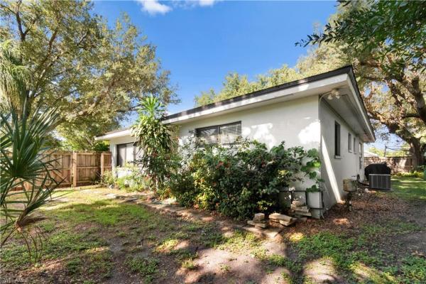 Seminole Estates, 1373 Morningside Dr, Fort Myers, Florida 33901, image 1