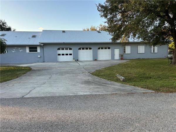 6740 Cherokee Ave, Fort Myers, Florida 33905, image 1