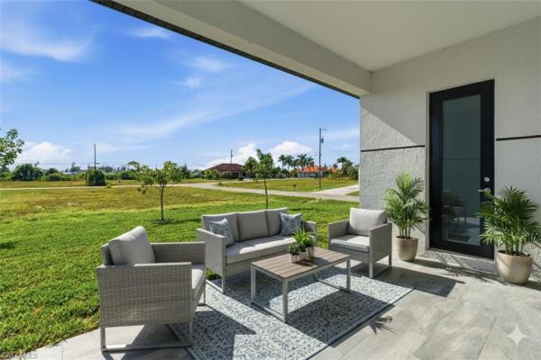 Cape Coral Residential, 2626 15th St, Cape Coral, Florida 33993, image 2