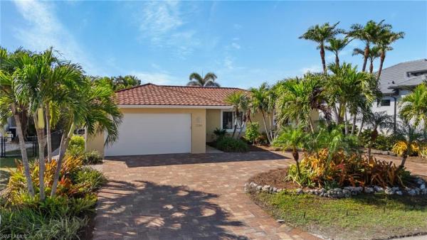 2284 Palm Tree Dr, Punta Gorda, Florida 33950, image 1