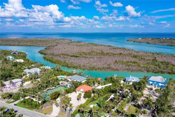 Captiva Residential, 16813 Captiva Dr, Captiva, Florida 33924, image 2