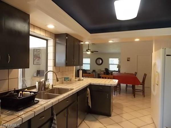 Cape Coral Residential, 854 41st St, Cape Coral, Florida 33904, image 2