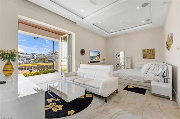 Deep Lagoon Estates, 103 Montrose Dr, Fort Myers, Florida 33919, image 1