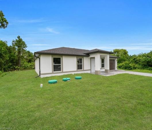 Lehigh Acres, 382 Mcarthur Blvd, Lehigh Acres, Florida 33974, image 1