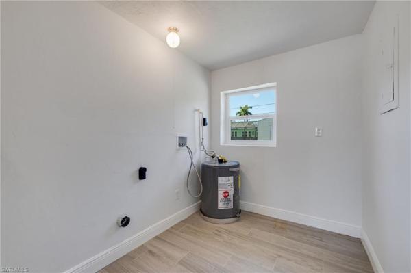 Wildwood, 7171 Drake Dr, Fort Myers, Florida 33908, image 1