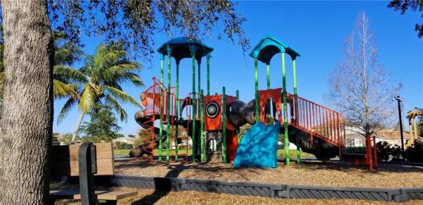 Laguna Lakes, 15459 Laguna Hills Dr, Fort Myers, Florida 33908, image 1