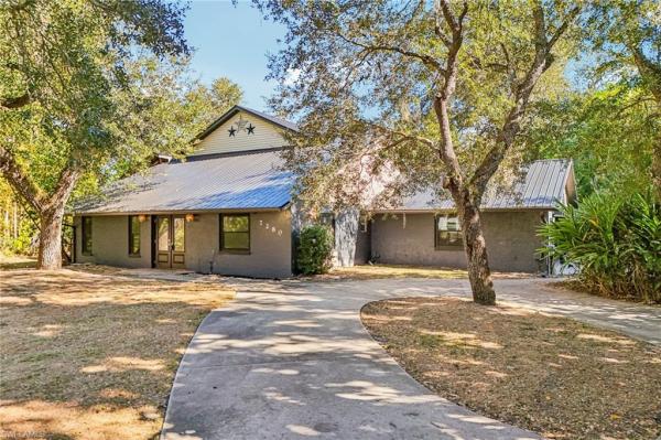 Daughtrey's Creek, 7280 Pelas Cir, North Fort Myers, Florida 33917, image 2
