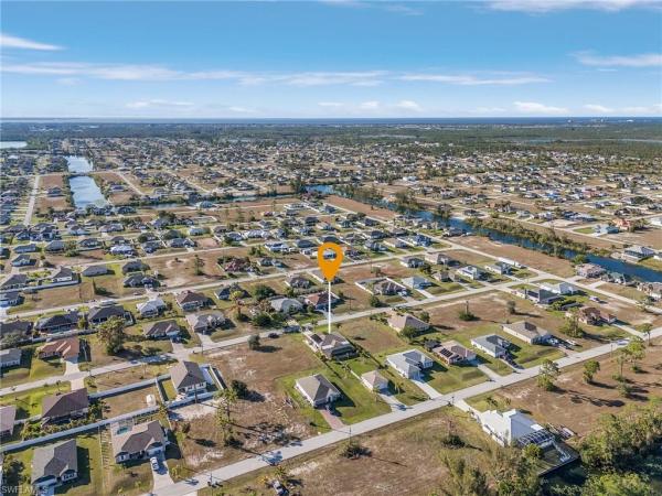 Cape Coral Residential, 2525 19th Pl, Cape Coral, Florida 33993, image 3