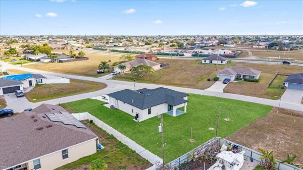 Cape Coral Residential, 1612 NE 6th Pl, Cape Coral, Florida 33909, image 3