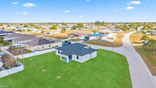 Cape Coral Residential, 1612 NE 6th Pl, Cape Coral, Florida 33909, image 1