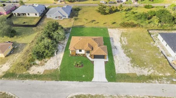 Lehigh Acres, 2808 SW 46th St, Lehigh Acres, Florida 33976, image 2