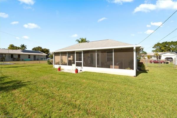Cape Coral Residential, 2124 NE 3rd Ter, Cape Coral, Florida 33909, image 3