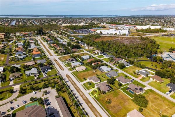 Cape Coral Residential, 1825 W Savona Pkwy, Cape Coral, Florida 33914, image 2