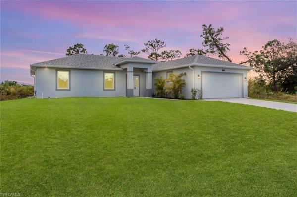 Lehigh Acres, 3117 W 64th St, Lehigh Acres, Florida 33971, image 3