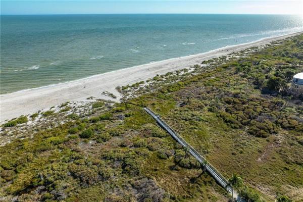 Sanibel Estates, 424 Lagoon Dr, Sanibel, Florida 33957, image 2
