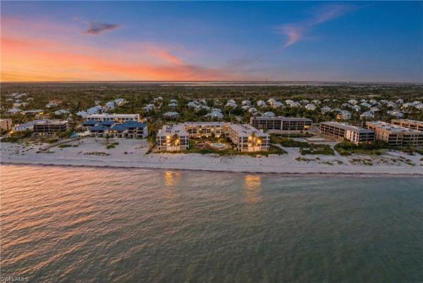 Nutmeg Village, 2777 Gulf Dr #109, Sanibel, Florida 33957, image 3