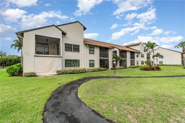 The Club At Crystal Lake, 8715 Charter Club Cir #3, Fort Myers, Florida 33919, image 2