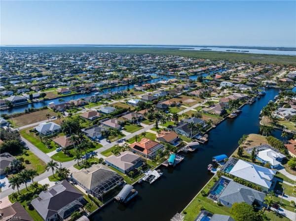 Cape Coral Residential, 2603 SW 35th Ln, Cape Coral, Florida 33914, image 2