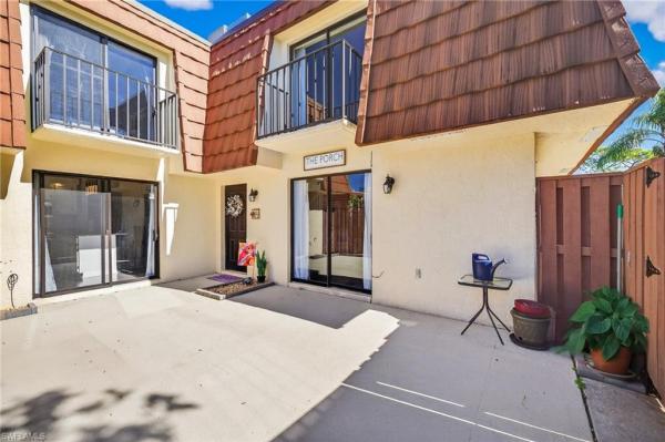 The Village Of Cedarbend, 5210 Cedarbend Dr #4, Fort Myers, Florida 33919, image 3